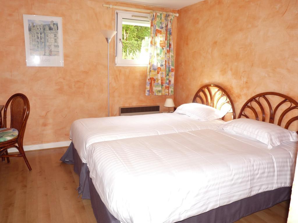 Ariane Hotel Joué-lés-Tours Buitenkant foto