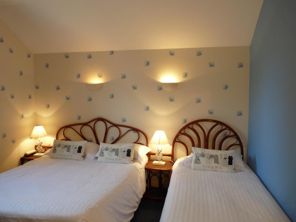 Ariane Hotel Joué-lés-Tours Buitenkant foto