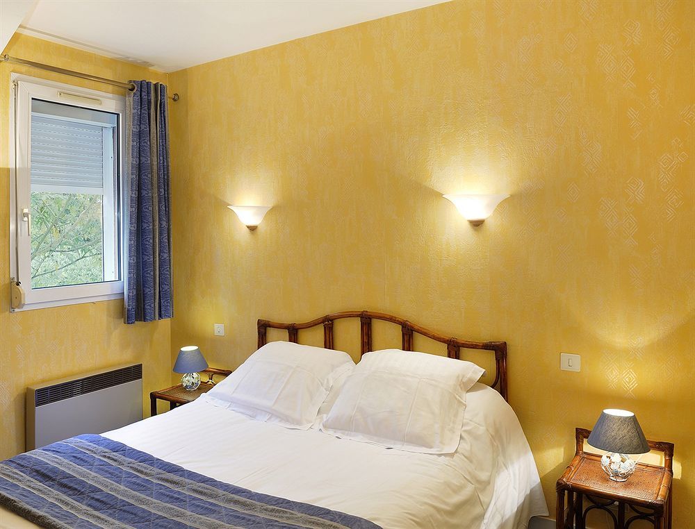 Ariane Hotel Joué-lés-Tours Buitenkant foto