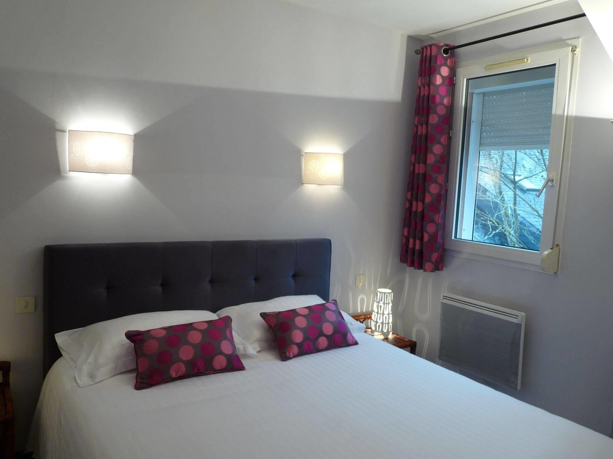 Ariane Hotel Joué-lés-Tours Buitenkant foto